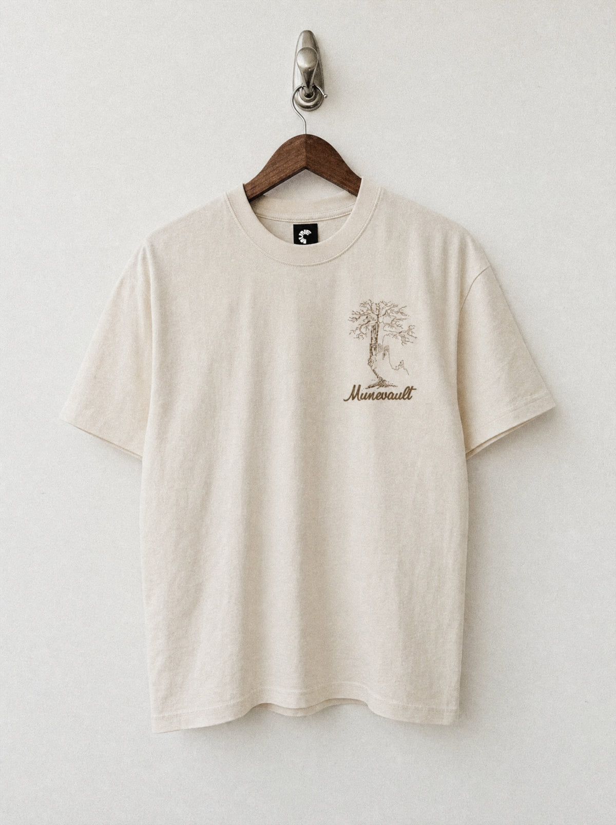 MUNEVAULT Archive Tee [Cream]